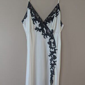Y2K Victoria’s Secret Silk White Nightgown Black Lace XL Maxi RN79711 Cut Tag